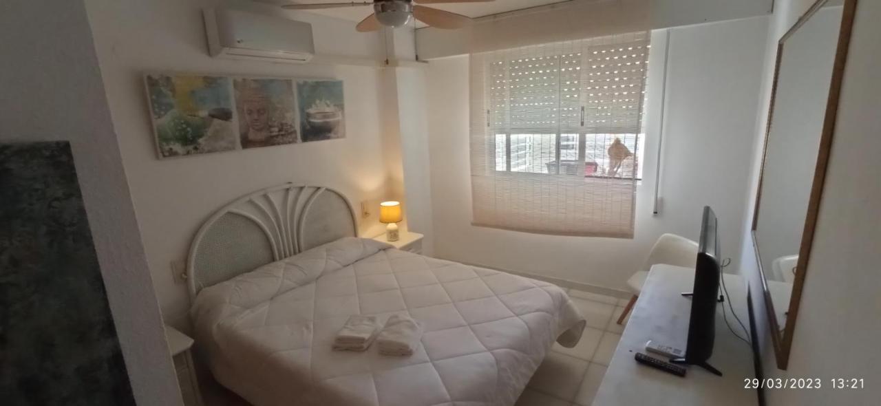 Apartamento Aquarium Park, 1ª Linea De Playa, Para 4 Personas Кальпе Екстер'єр фото